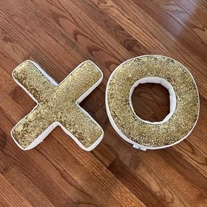 Pottery Barn Teen Emily & Meritt “XO” Throw Pillows
